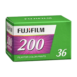 FUJIFILM 200 Color Negative Film - 35mm Roll Film, 36 Exposures (ISO 200)
